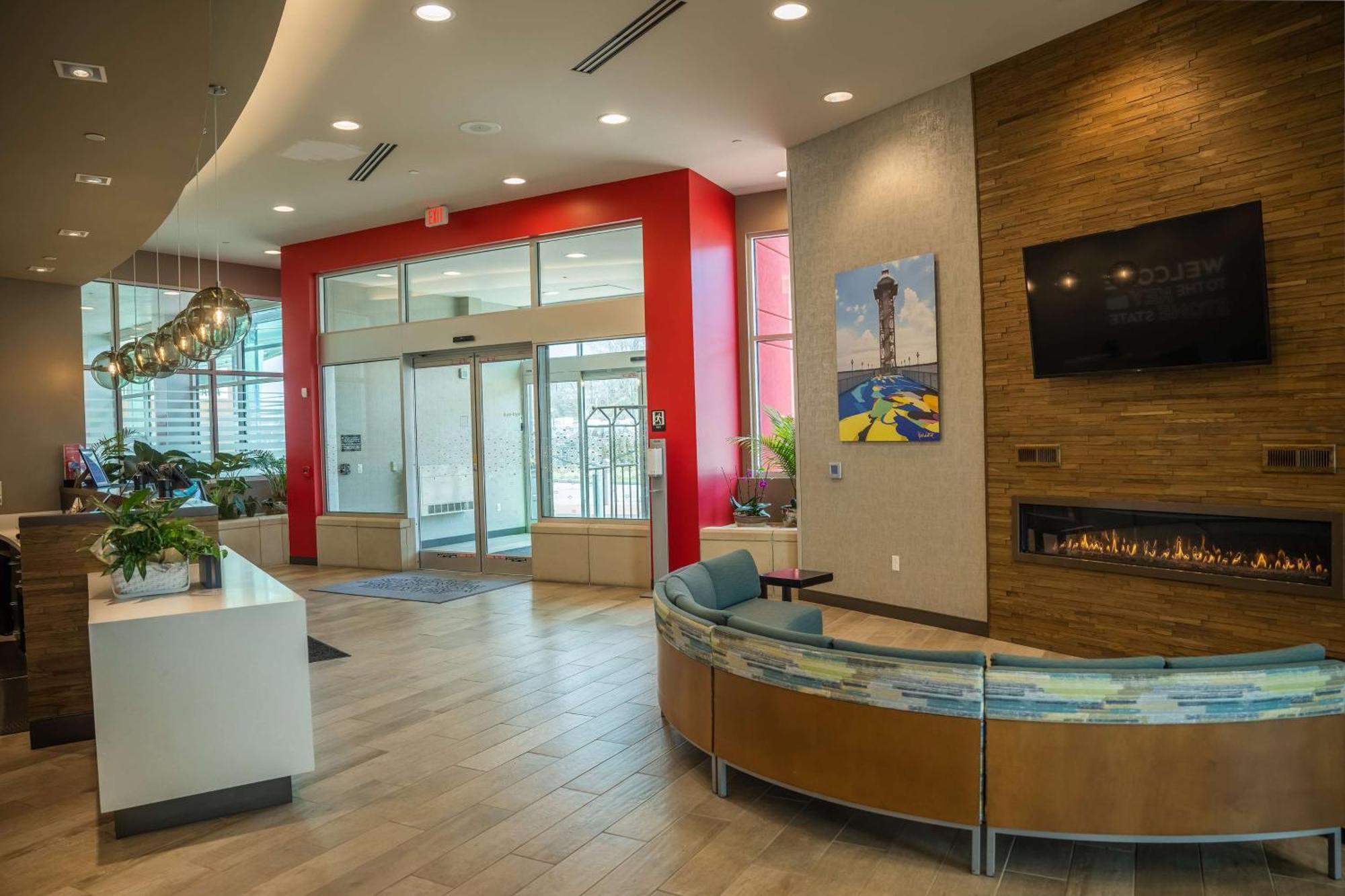 Hampton Inn & Suites Erie Bayfront Dış mekan fotoğraf